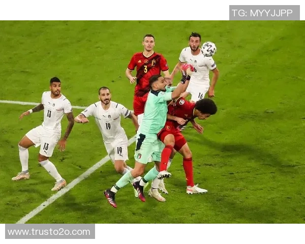 比利时队力克意大利晋级欧洲杯半决赛：荣耀与挑战的碰撞