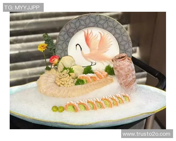 福州姚明厨师的美食之旅探索传统与创新的完美结合